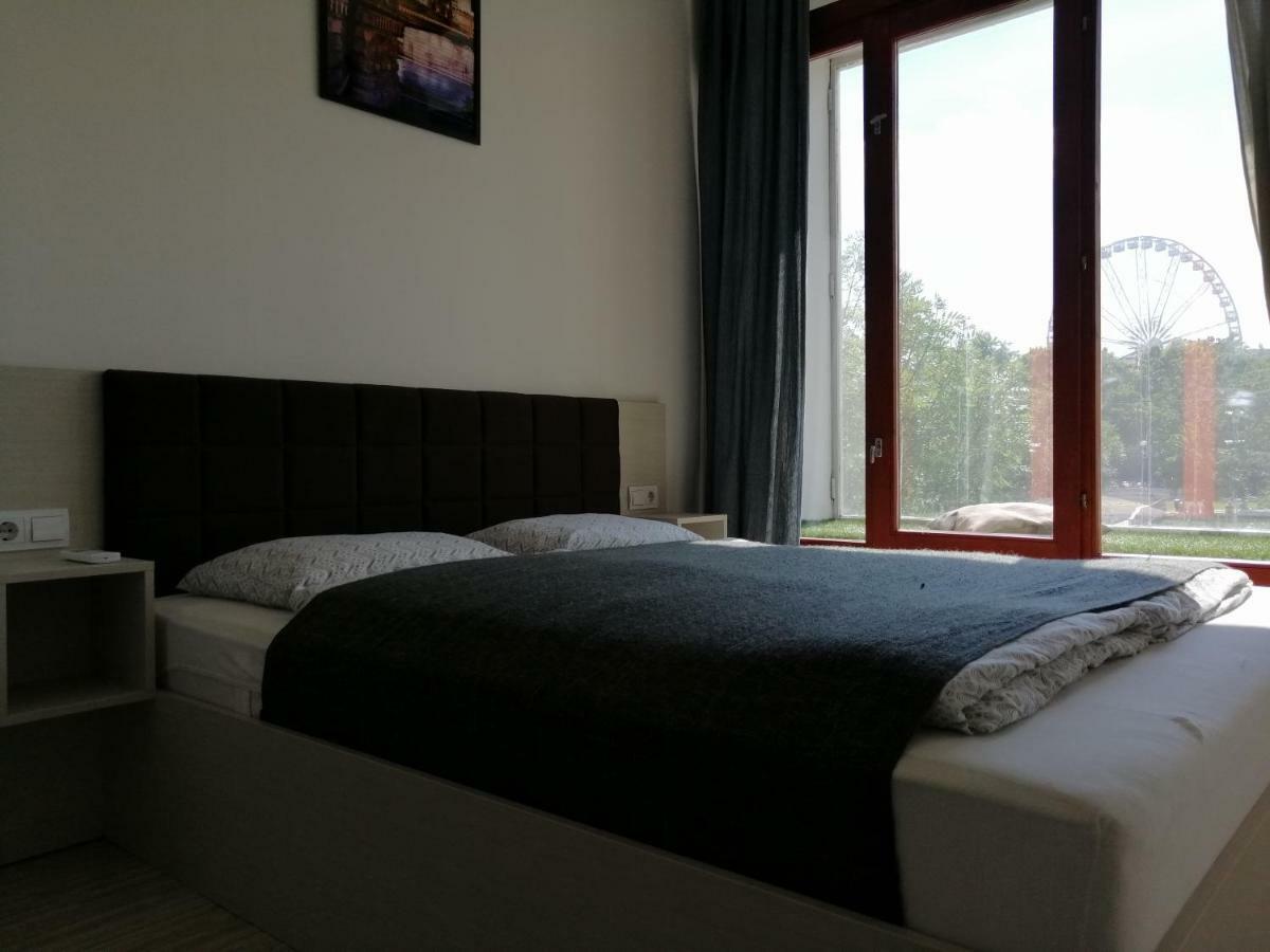 Zoom-Budapest Apartments Bagian luar foto