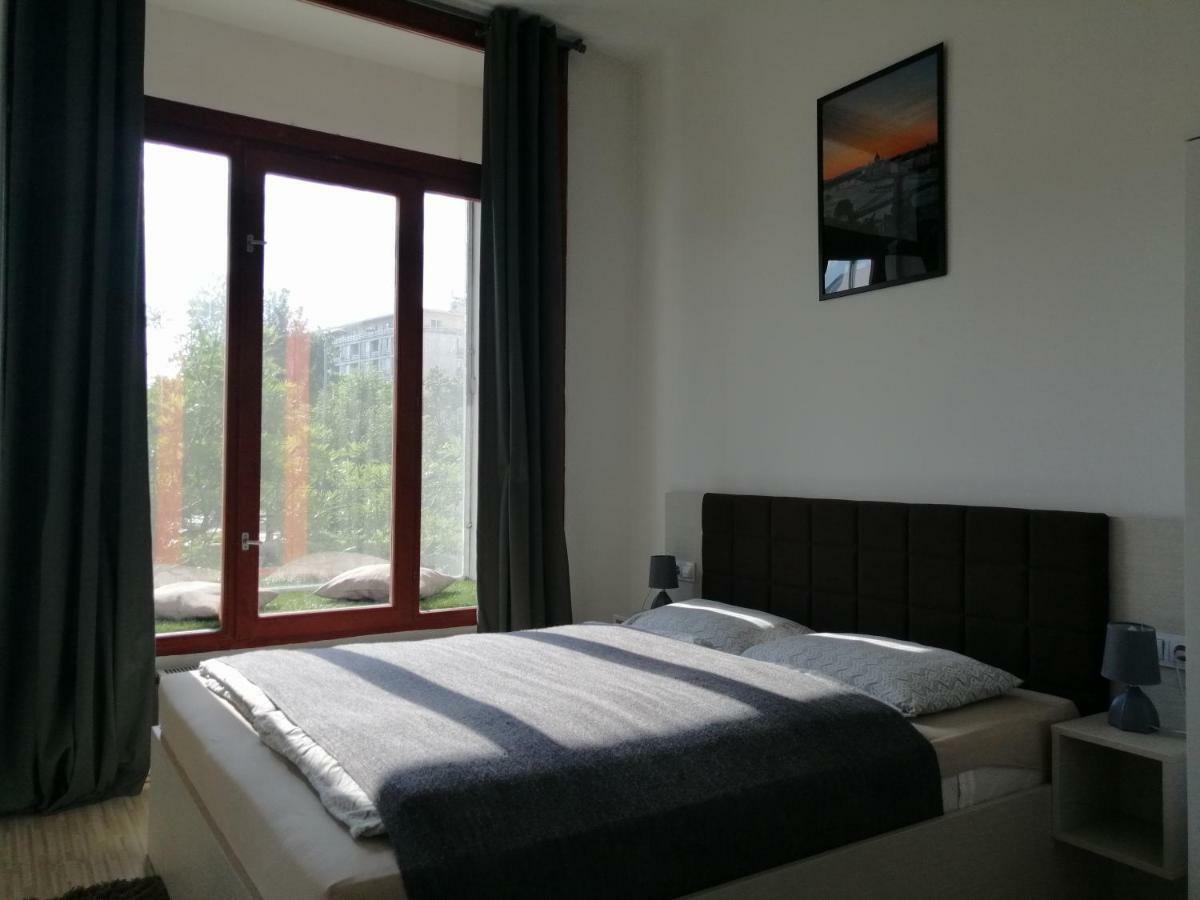 Zoom-Budapest Apartments Bagian luar foto