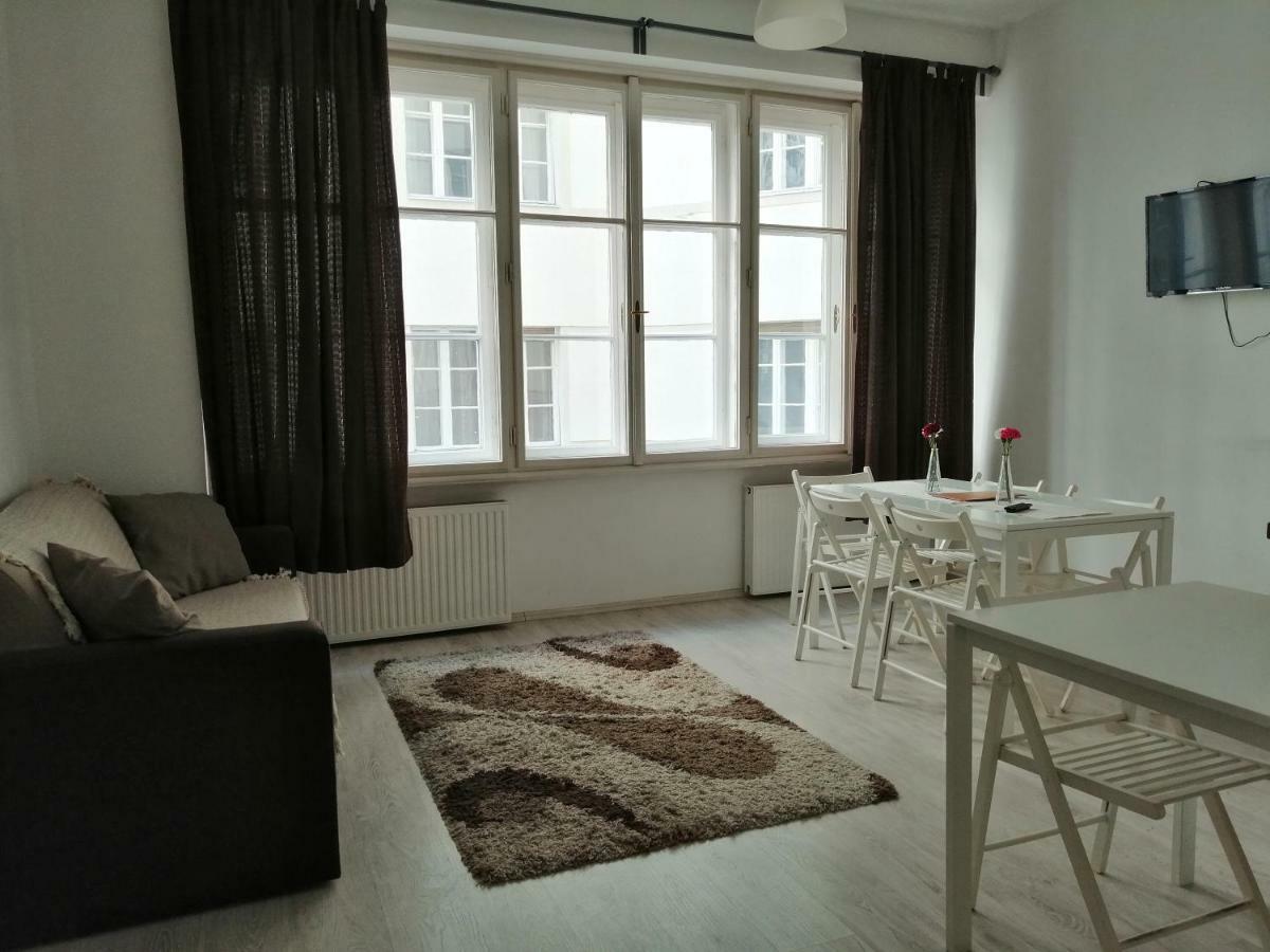 Zoom-Budapest Apartments Bagian luar foto
