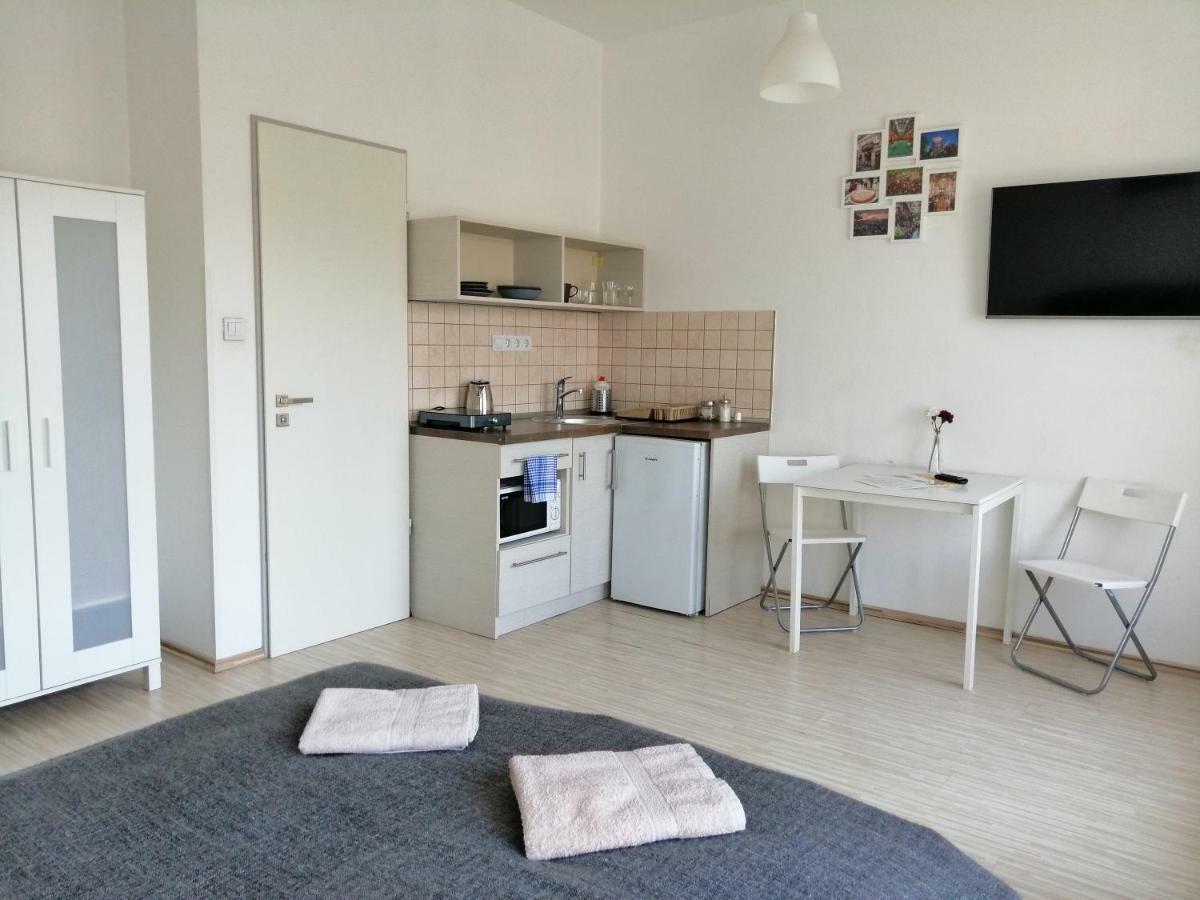 Zoom-Budapest Apartments Bagian luar foto