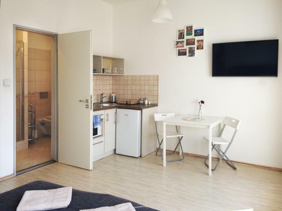 Zoom-Budapest Apartments Bagian luar foto