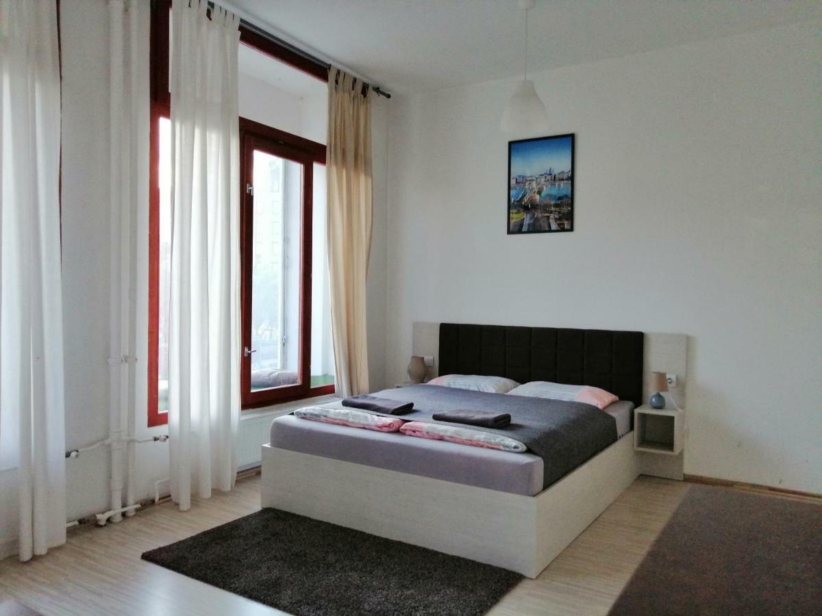 Zoom-Budapest Apartments Bagian luar foto