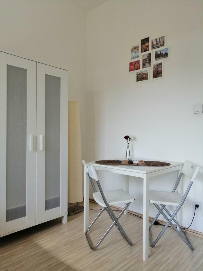 Zoom-Budapest Apartments Bagian luar foto